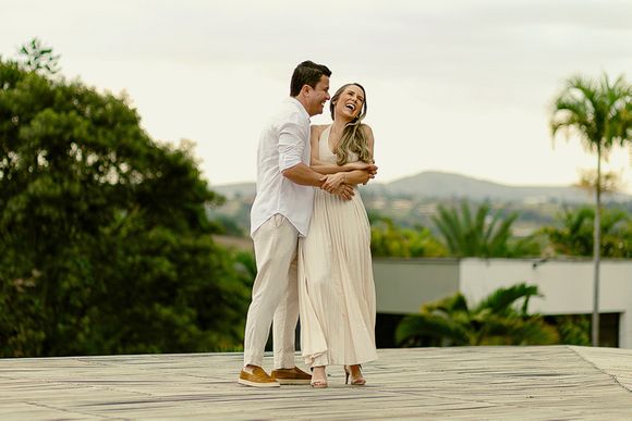 RAQUEL E RAFAEL